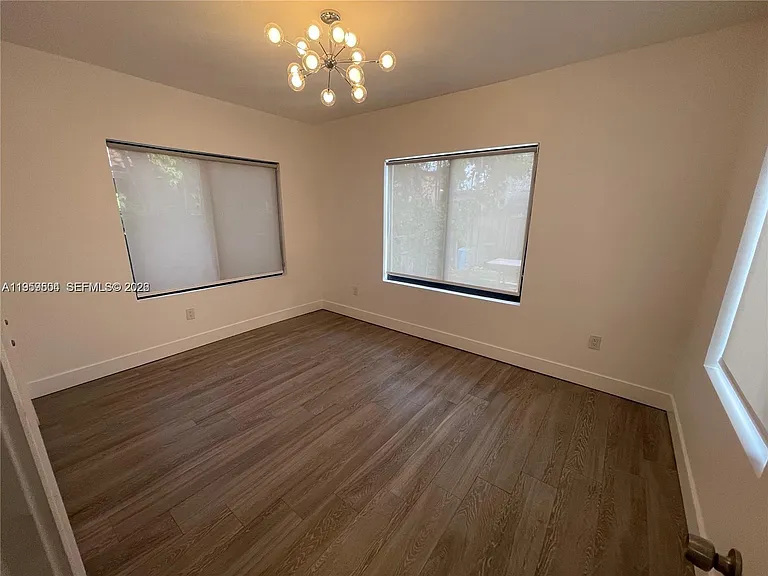 1637 SW 10th St #2 — Photo 7