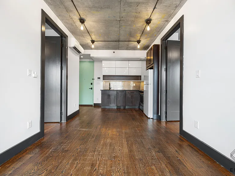 412 Herkimer St #7D — Photo 2