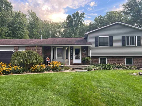 2117 W Lake Rd, Clio, MI 48420