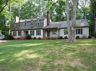 721 Farnham Dr, North Chesterfield, VA 23236