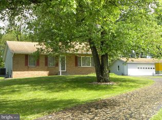 1195 Nicodemus Rd, New Windsor, MD 21776