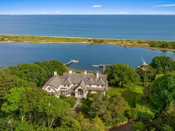 63 Main St, Barnstable, MA 02630