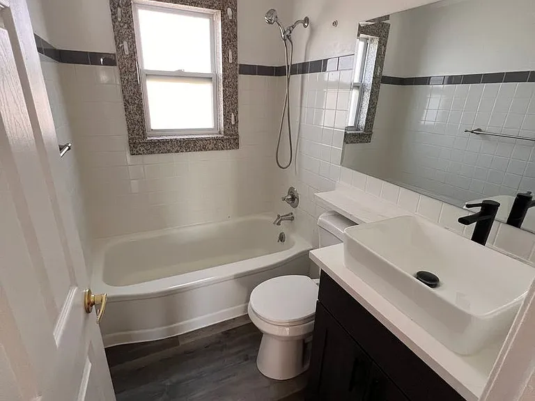 4565 Fleming St — Photo 23