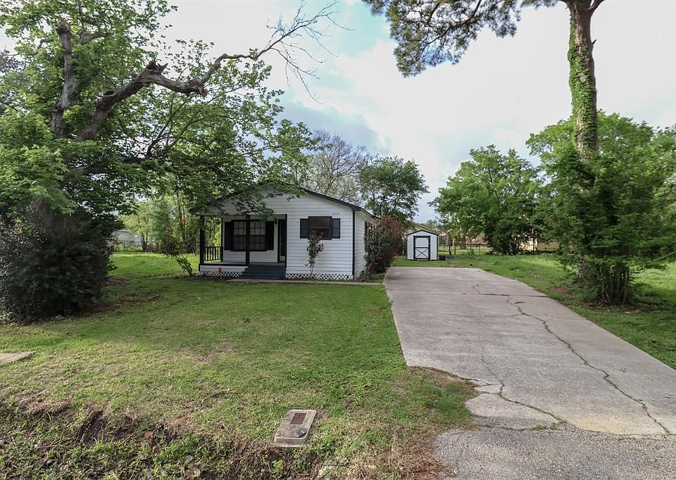 3229 W Euclid St, Beaumont, TX 77705 Zillow