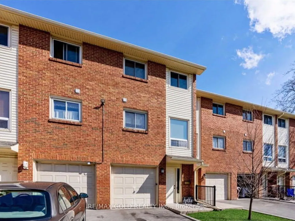 6 Loconder Dr #15