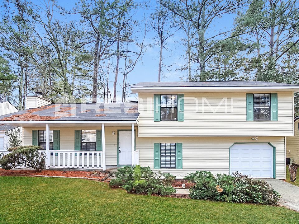 1st image of 6182 Hyde Park Ln