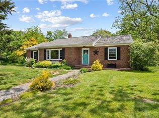 23 Drabik Rd, East Lyme, CT 06333