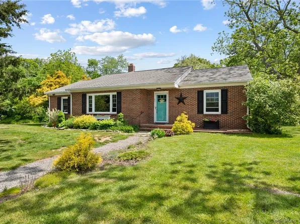 23 Drabik Road, East Lyme, CT 06333