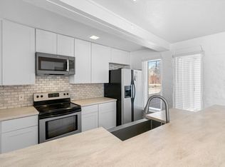 1028 Guadalupe Del Prado St NW, Albuquerque, NM 87107