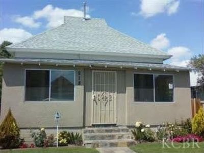 218 W Elm St, Hanford, CA, 93230