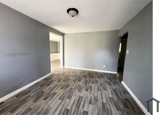 3 bed, 1012 sqft, $1,200 — Photo 2