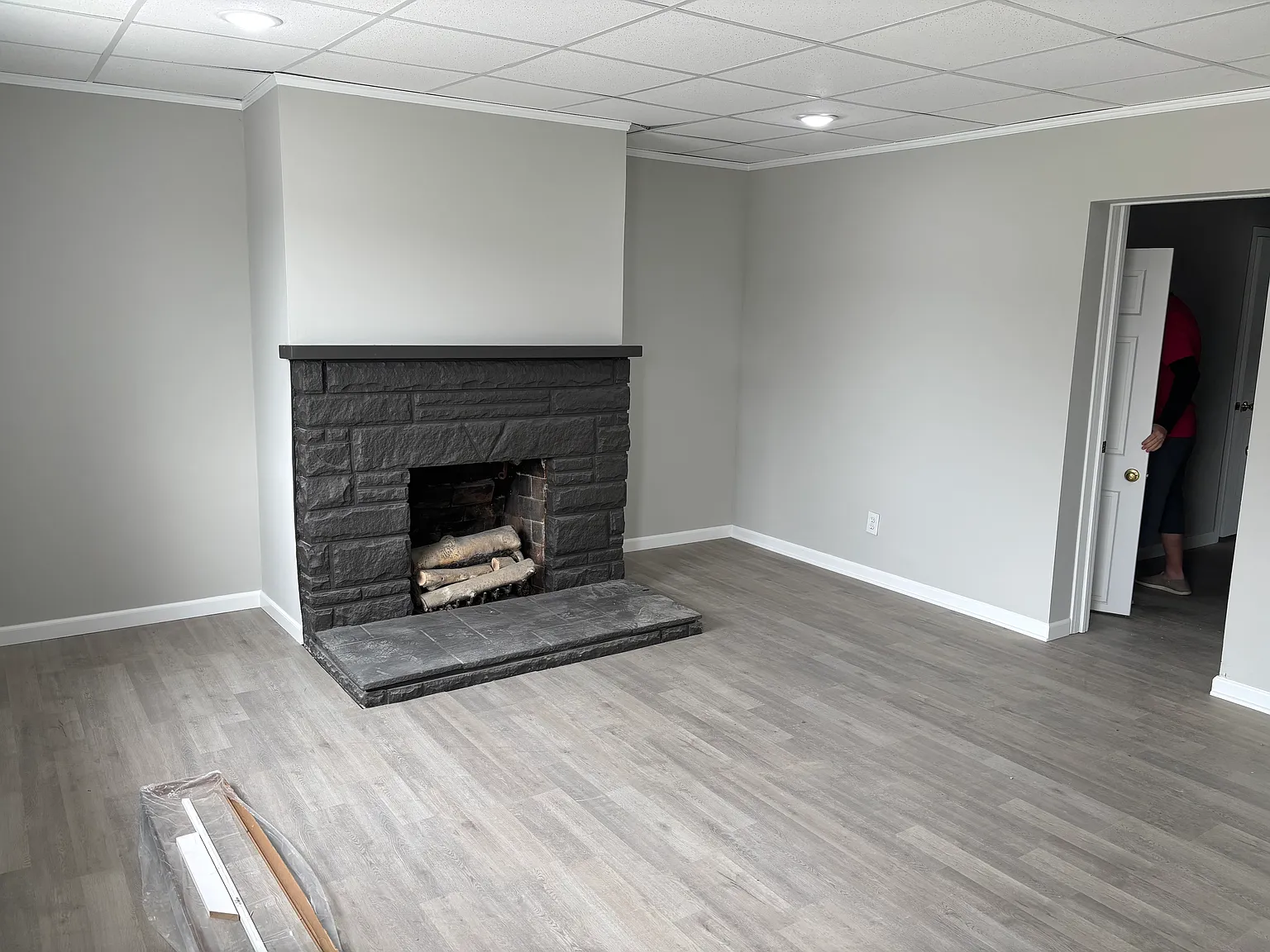 5 bed, 2000 sqft, $2,500 — Photo 2