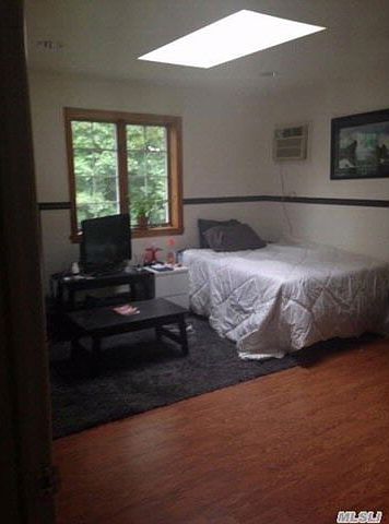 2nd image of 8088 Dumphries Pl