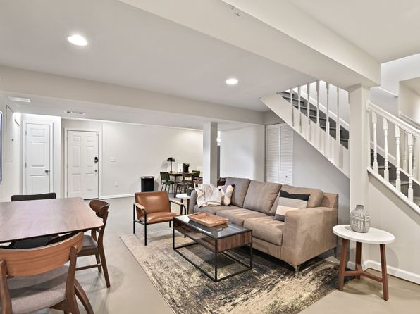 (undisclosed Address)