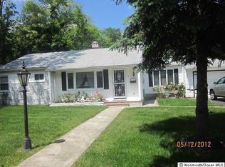 33 James St, Lakewood, NJ 08701