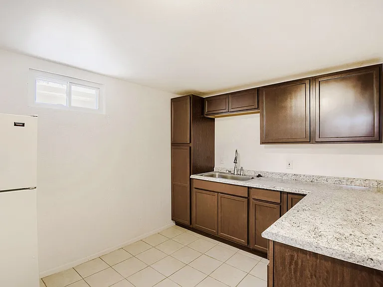 4800 W 9th Ave — Photo 15