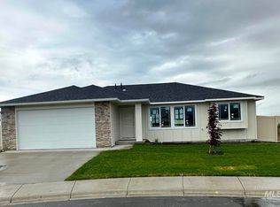 1209 Oak St, Parma, ID 83660
