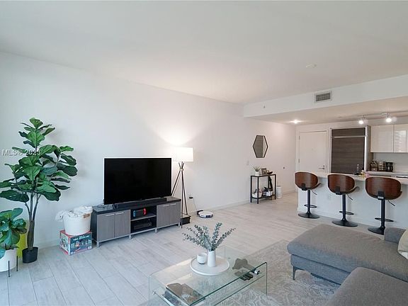 3rd image of 1100 S Miami Ave #2909