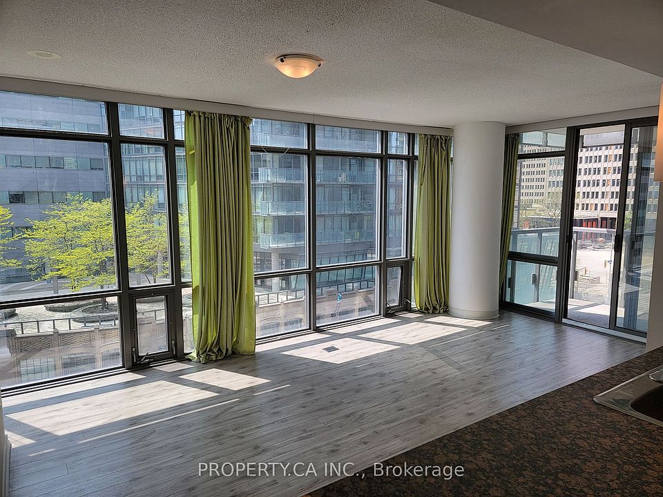 1st image of 38 Grenville St #502