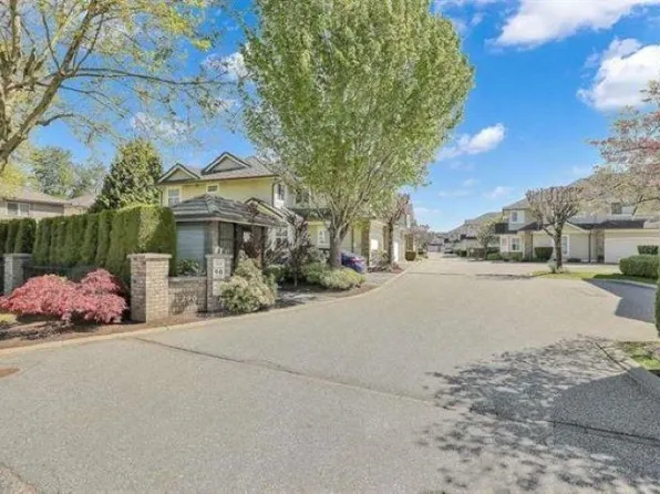 1290 Amazon Dr #34, Pt Coquitlam, BC V3B 7Z8