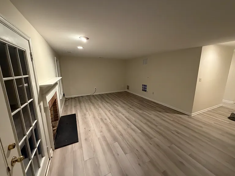 6012 Loganwood Dr — Photo 31