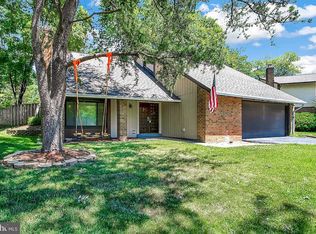 4440 Flintstone Rd, Alexandria, VA 22306