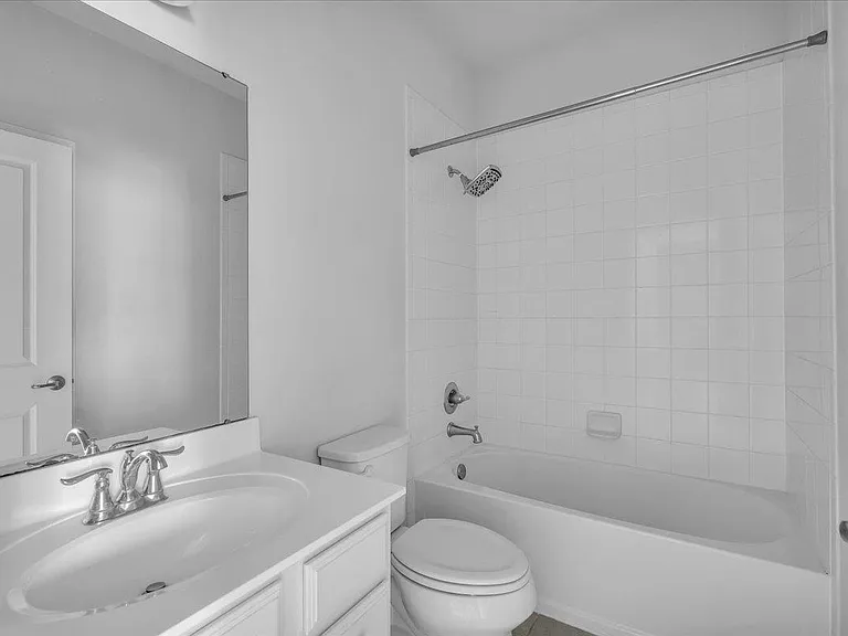 7 Hamilton Ct — Photo 13