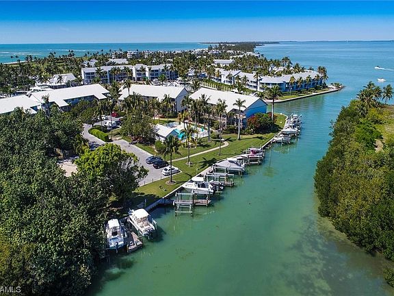 4th image of 804 Marina Villas