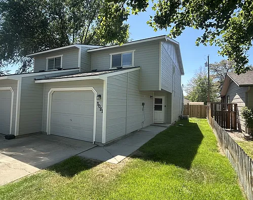 2081 S Shoshone St #S Photo 1
