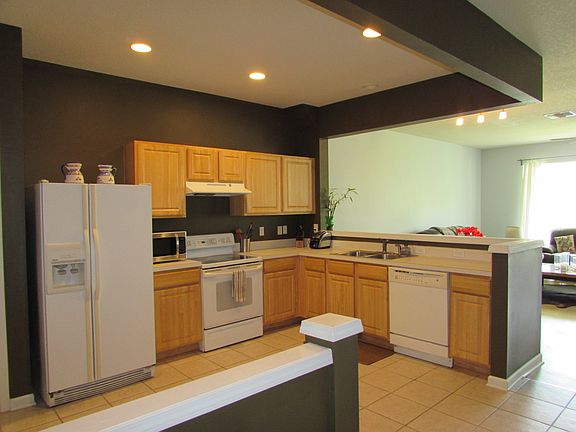 4th image of 2538 Glenrise Pl