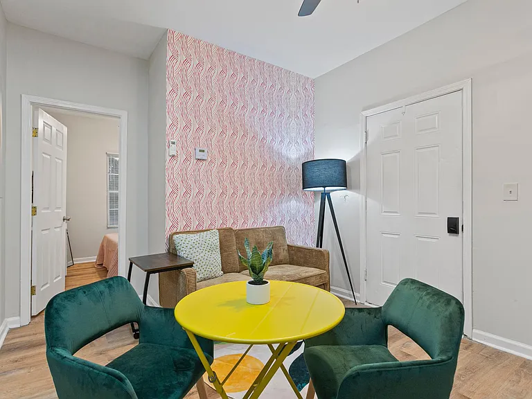 987 Dimmock St SW #3 — Photo 17