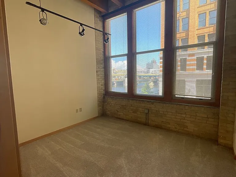 249 N Water St — Photo 10