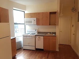 Rented by Alma Realty Corp.