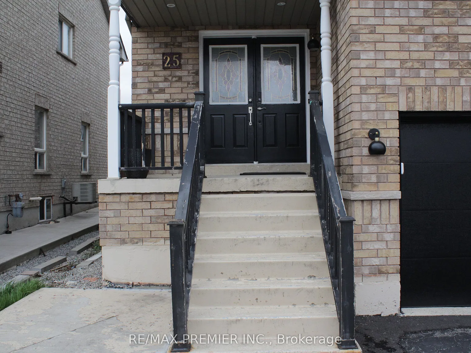 4 bed, $4,000 — Photo 3