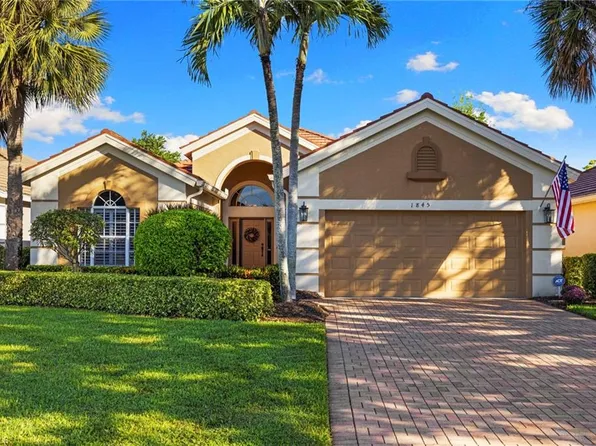 1845 Pondside LN, NAPLES, FL 34109