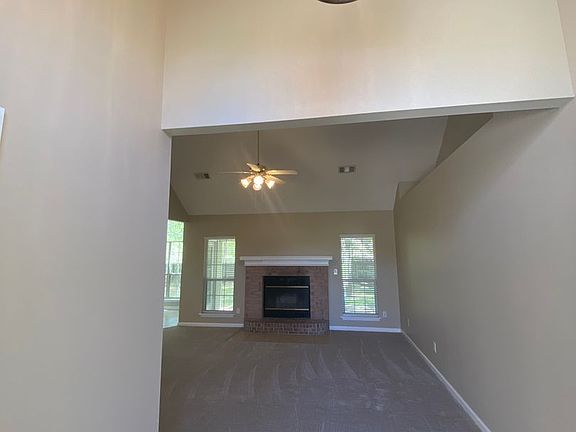 2nd image of 1112 Panola Cir