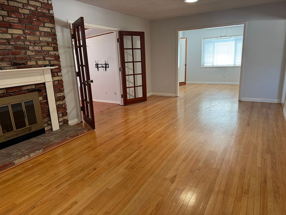 1st image of 260 Arnett Ave