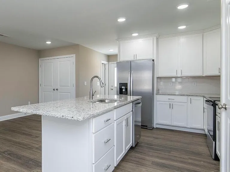 1143 Judah Bear Blvd — Photo 7