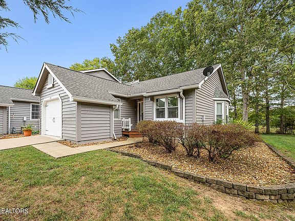 2nd image of 478 River Bend Dr