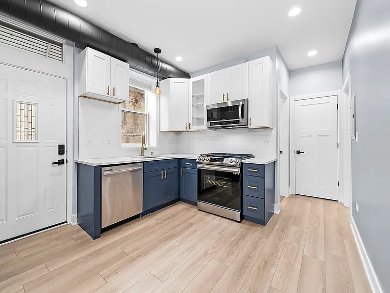 2258 W Coulter St #GF — Photo 2