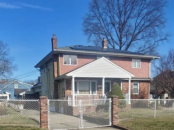 220 Florence Ave, Colonia, NJ 07067