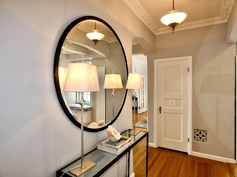 2360 Pacific Ave #302 — Photo 5