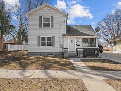 309 E Winfield St, Morrison, IL, 61270