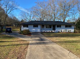 5897 Jim Crow Rd, Flowery Branch, GA 30542