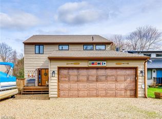 1198 Lincoln St SW, Sherrodsville, OH