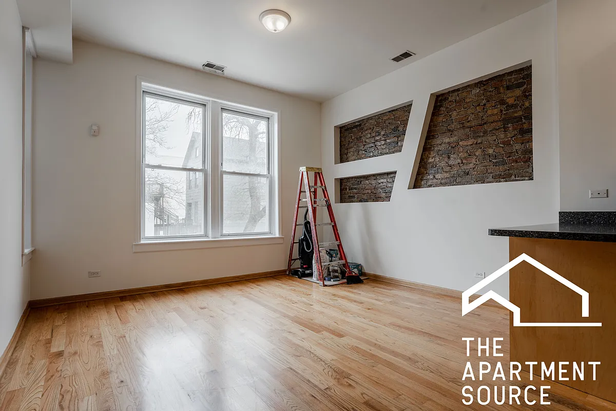 Building Photo - 1822 N Campbell Ave #2