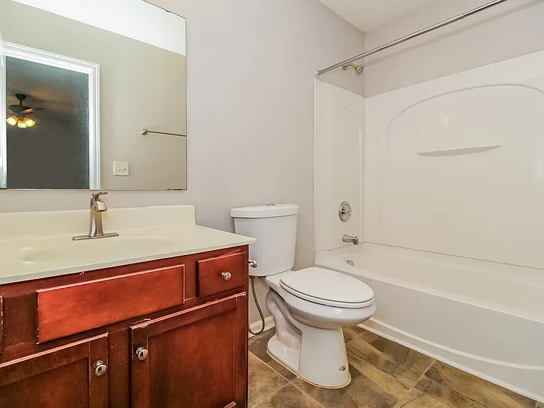 1415 Ladora Dr — Photo 14