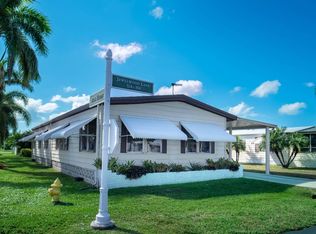 365 Jewelwood Ln, Naples, FL 34112