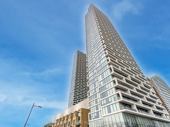 5 Buttermill Ave #5702, Vaughan, ON L4K 4Z4