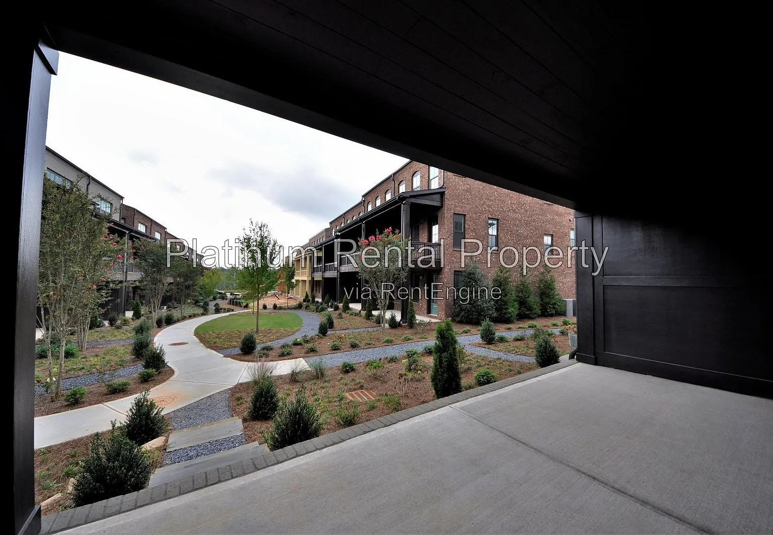 4 bed, 3.5 bath, 2724 sqft, $3,750 — Photo 3